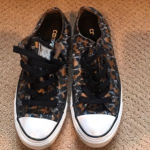 Converse Leopard Sneakers